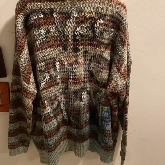 oversized graffiti v neck sweater - Picture 4 of 4